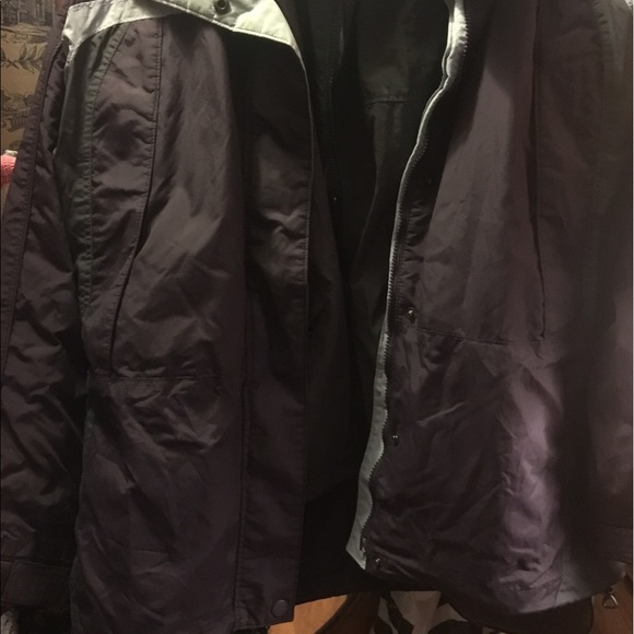 Columbia Jacket - Picture 1 of 6